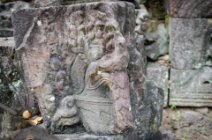 Krol Ko Temple Naga Skulptur im Krol Ko Tempel / Naga sculpture at Krol Ko Temple