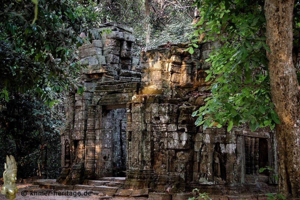 007 DSC1556 Ta Prohm