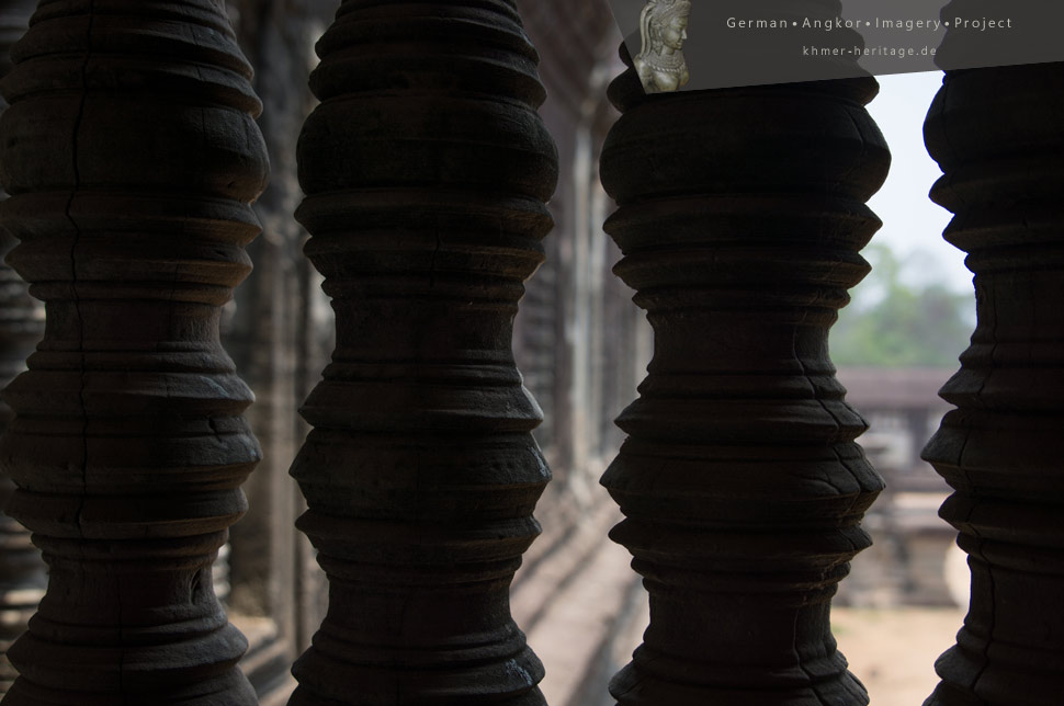 Angkor Wat Columns