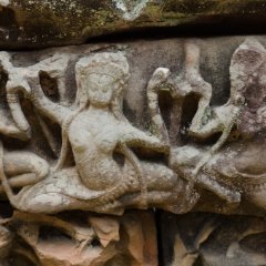 Banteay Kdei - carving details Basrelief von tanzenden Apsaras / Basrelief of Dancing Apsaras