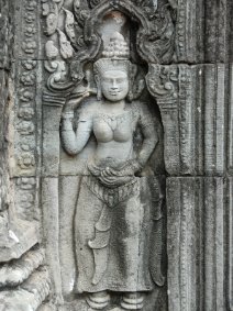 Devata of Banteay Kdei Devata Skulptur an der Innenwand im Tempel Banteay Kdei / Devata sculpture on inner wall at Banteay Kdei Temple