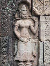 Banteay Prei Skulptur einer Devata-Apsara im Banteay Prei Tempel / Sculpture of a Devata-Apsara at Banteay Prei Temple