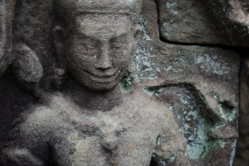 Banteay Prei Porträt einer Devata im Banteay Prei Temple / Portrait of a Devata at Banteay Prei Temple