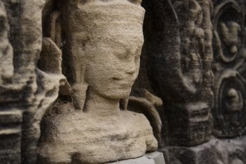 Banteay Prei Porträt einer Devata im Banteay Prei Temple / Portrait of a Devata in the Banteay Prei Temple