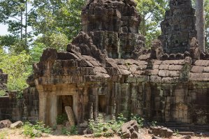 Banteay Prei Außenansicht des Tempels und den Gopurams, Banteay Prei / Exterior view of the Temple and the Gopuram, Banteay Prei