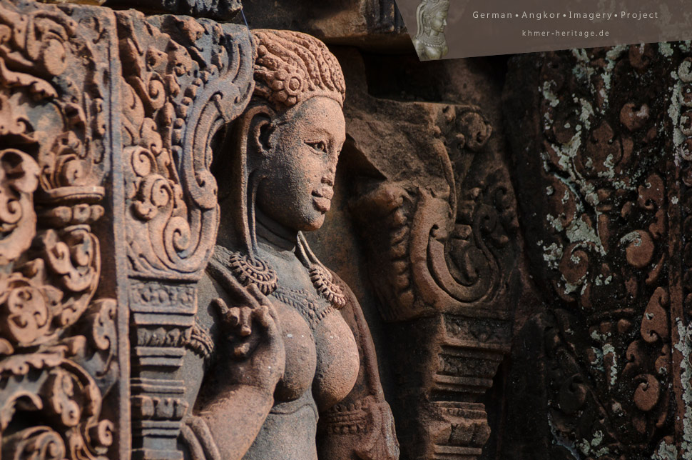 Banteay Srei Devata