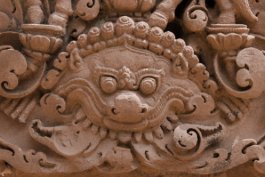 Banteay Srei - Kala Dämon Kala auf einem Giebelfeld / Demon Kala on a pediment