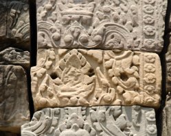 Banteay Thom Stone carving at Banteay Thom Temple