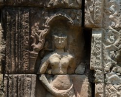 Banteay Thom Devata at Banteay Thom Temple