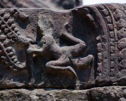 Banteay Thom Pediment - Buddha with female worshippers