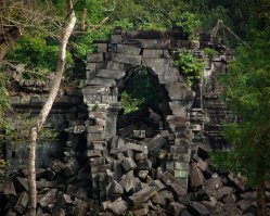 001_DSC1694_Beng_Mealea